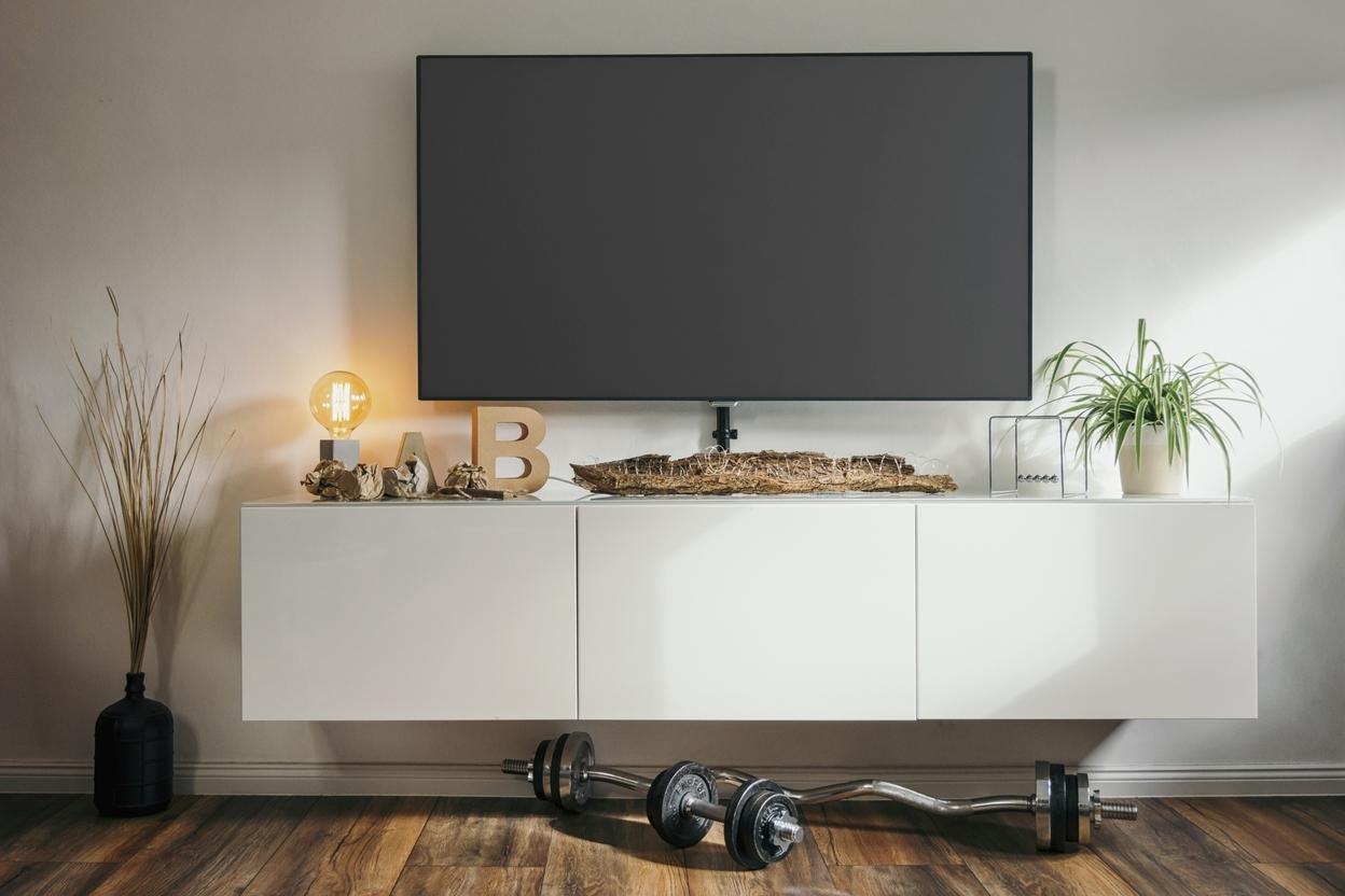 TV-Board Möbelplaner Weißes Hängeboard / TV-Board